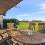 Sebine - 800m From The Sea By Interhome *